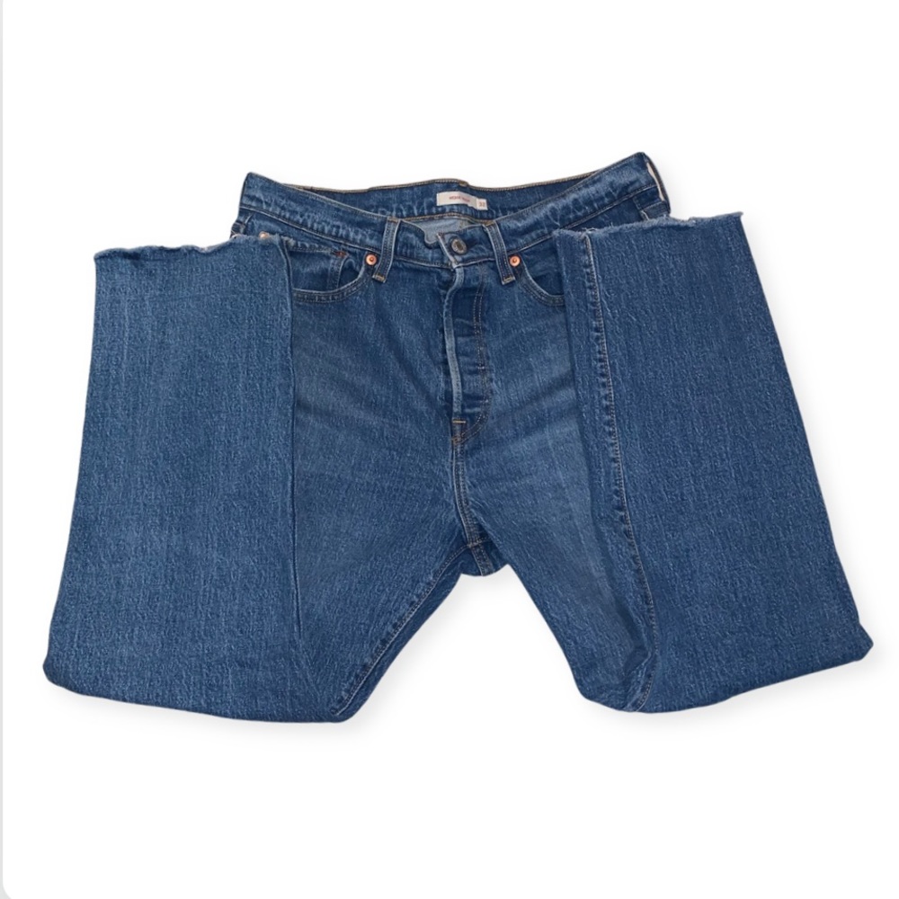 Levi’s | Wedgie Straight Raw Hem - Picture 5 of 8